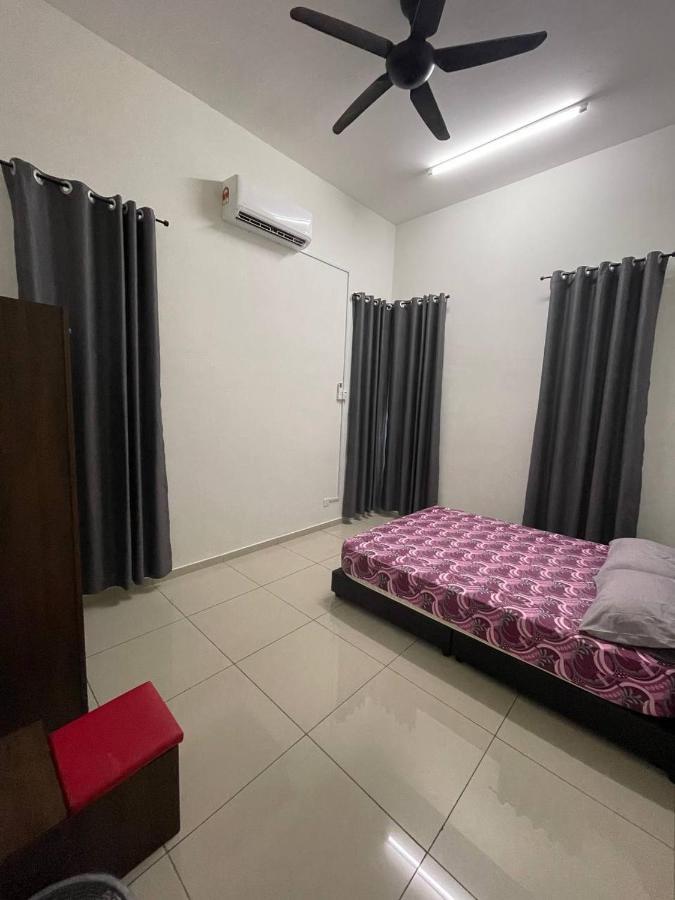 Bungalow Homestay Jasin Malacca Екстер'єр фото