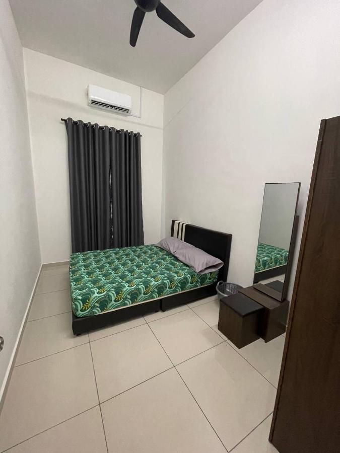 Bungalow Homestay Jasin Malacca Екстер'єр фото